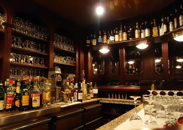 Kaiser Am Wiener Platz Кёльн