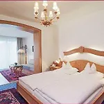 Hotel Kaiser Am Wiener Platz
