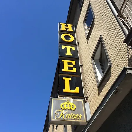 Kaiser Am Wiener Platz ホテル 3*