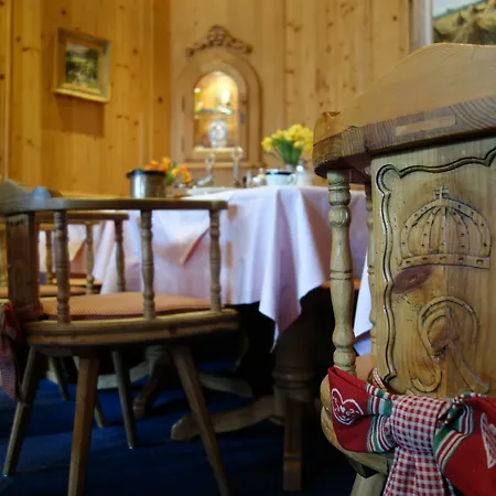 Kaiser Am Wiener Platz Отель Кёльн