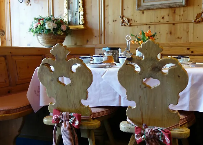 מלון Kaiser Am Wiener Platz 3*