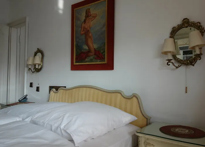 Hotel Kaiser Am Wiener Platz Colónia